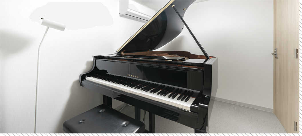 晴太朗くんピアノ写真